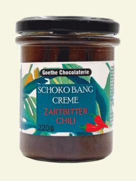 Schoko Bang Zartbitter Chili. Brotaufstrich Geschmacksrichtung Zartbitter Chili der Marke Goethe Chocolaterie in einem Glas mit Schraubverschluss